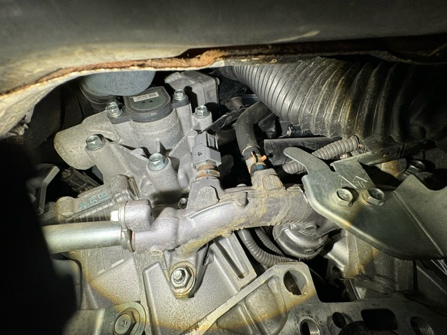 V3６　VQ37エンジン　ウォーターポンプ交換　＆　プラブ　