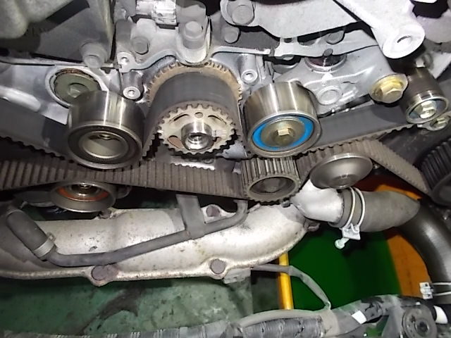 フォレスター　タイミングベルト交換の巻