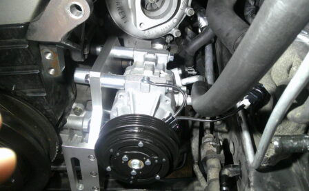 BNR32 緑整備センター　R134aエアコンキット取り付け　No,1
